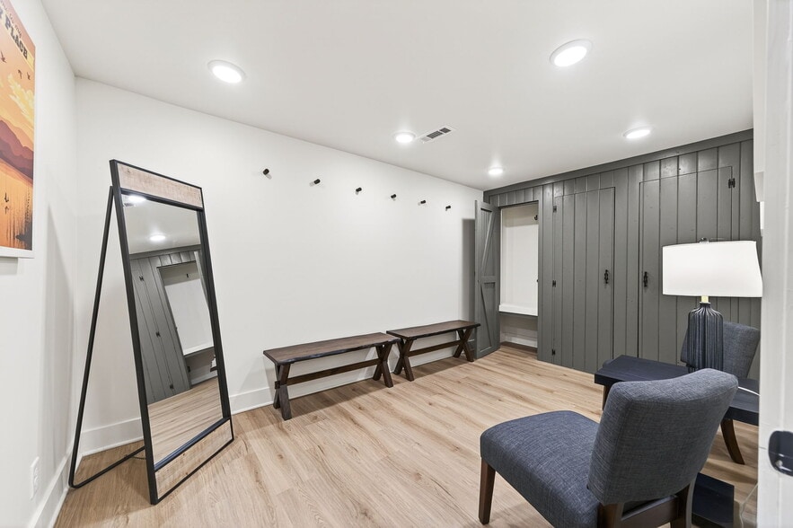 More Photos Of 1249 Gulf Rd, Spencer Golf Course Driving Range For Sale