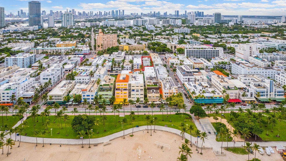 More Photos Of 852 Collins Ave, Miami Beach Hotel For Sale