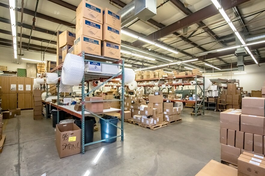 More Photos Of 2100 College Dr, Lake Havasu City Warehouse For Sale