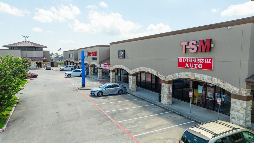 More Photos Of 1319 Cypress Creek Parkway, Houston Storefront For Lease