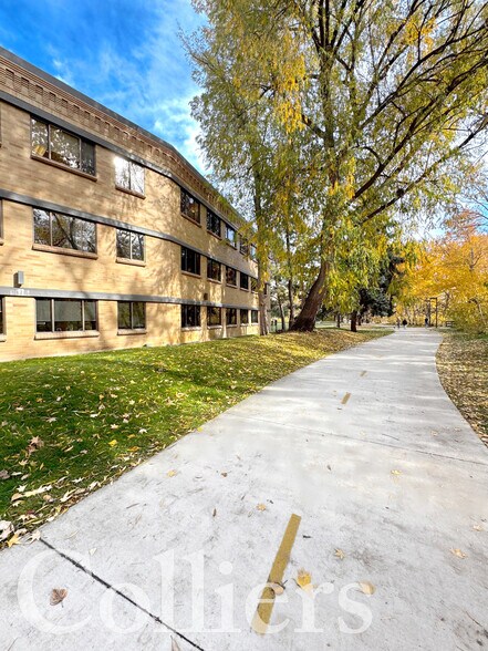 More Photos Of 1199 Shoreline Dr, Boise Office For Lease