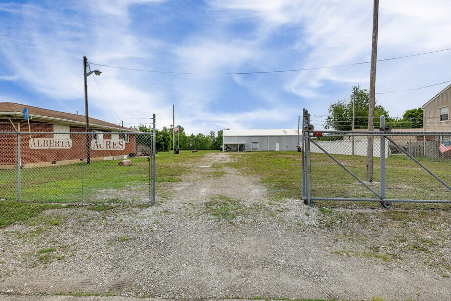 More Photos Of 5482 Wadsworth Rd, Dayton Industrial For Sale