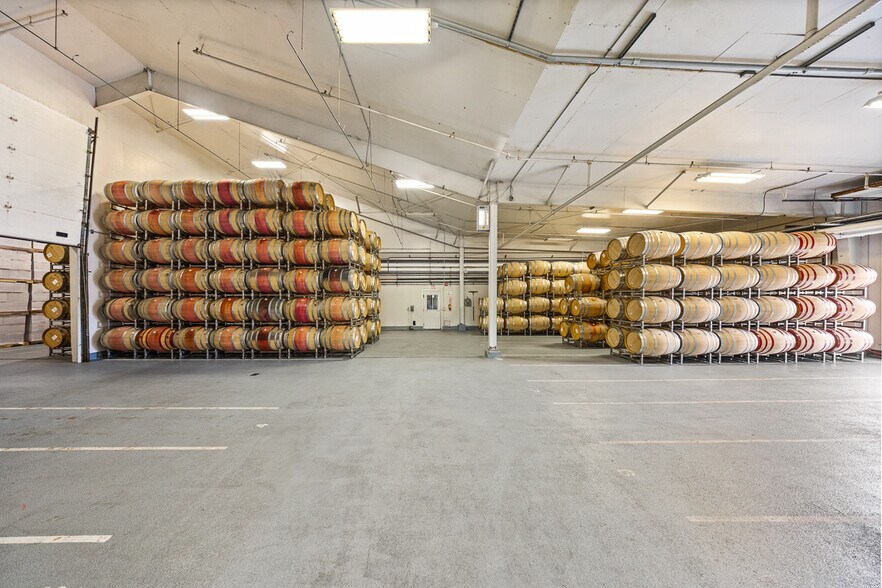 More Photos Of 2750 Las Amigas Rd, Napa Winery Vineyard For Sale