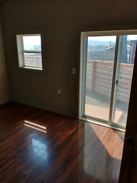 More Photos Of 2297 Dallesport Rd, Dallesport Freestanding For Lease