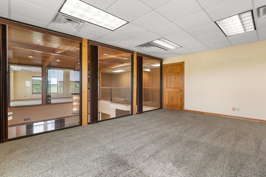 More Photos Of 26069 Springer Cemetary Rd, Hockley Flex For Sale