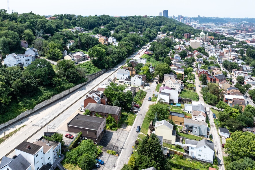 More Photos Of 3519 Bigelow Blvd, Pittsburgh Office For Sale