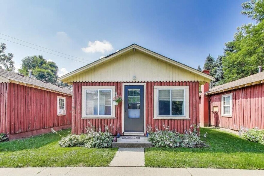 More Photos Of 26211 W IL Route 173, Antioch Restaurant For Sale