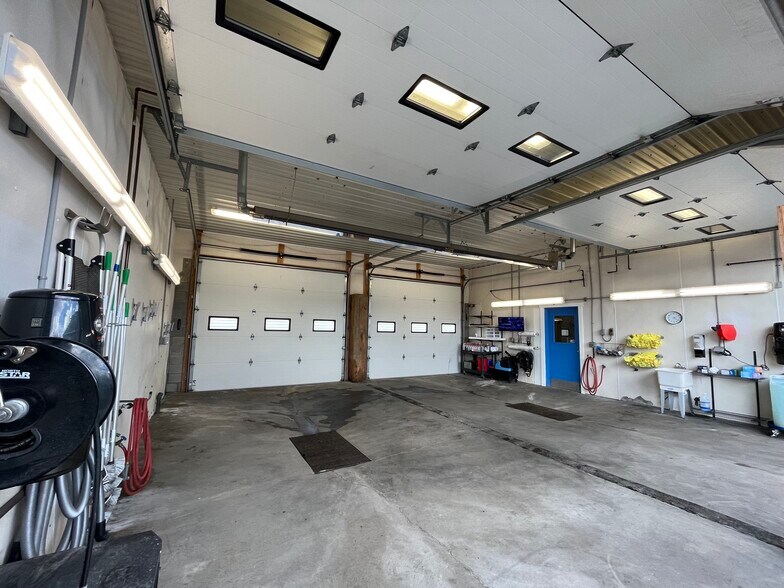 More Photos Of 912 Old Liverpool Rd, Liverpool Carwash For Sale