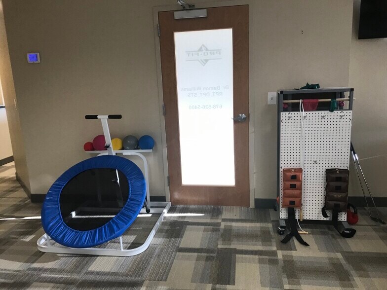 More Photos Of 6840 Peachtree Industrial Blvd, Atlanta Medical For Lease