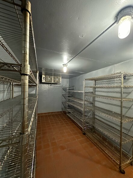 More Photos Of 102 E Park St, Taylorville Freestanding For Sale