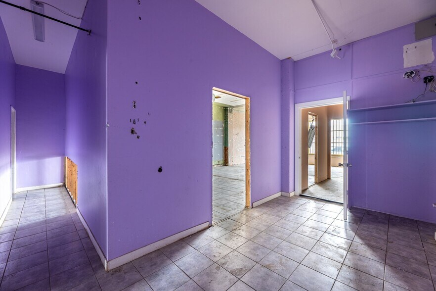 More Photos Of 3311 W Beverly Blvd, Montebello Storefront Retail Office For Sale