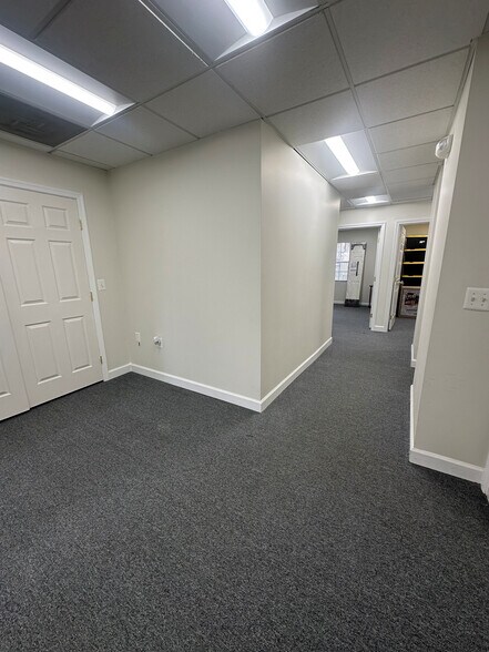 More Photos Of 13621-13689 Baltimore Ave, Laurel Medical For Sale