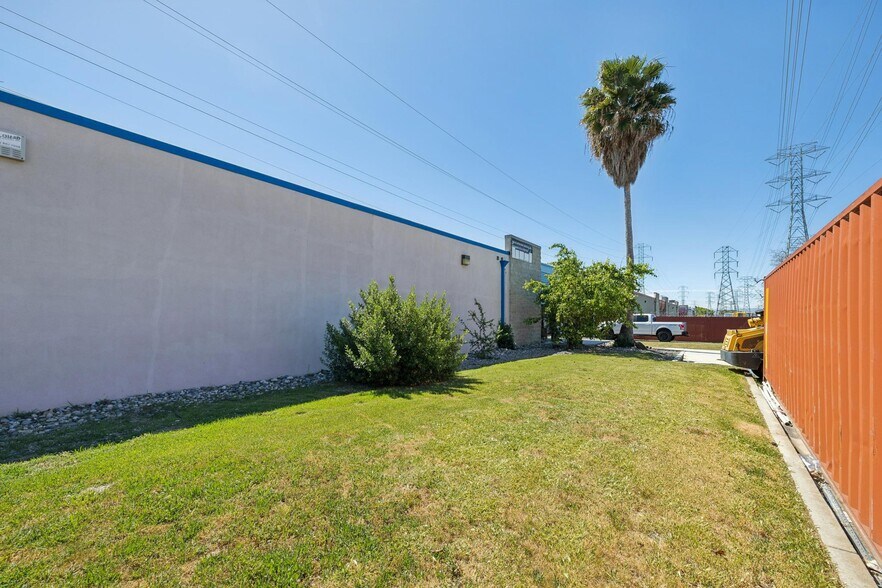 More Photos Of 5560 Boscell Common, Fremont Warehouse For Sale