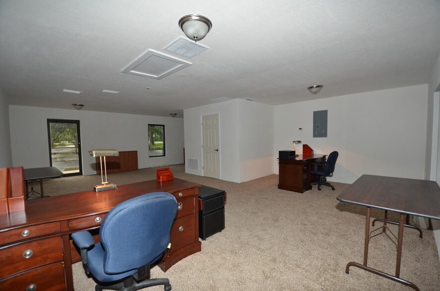 More Photos Of 3869 Nova Rd, Port Orange Office For Lease