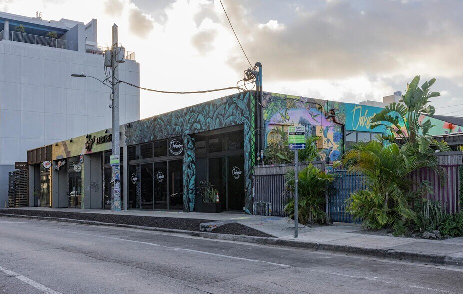 More Photos Of 314 NW 24th St, Miami General Retail For Lease