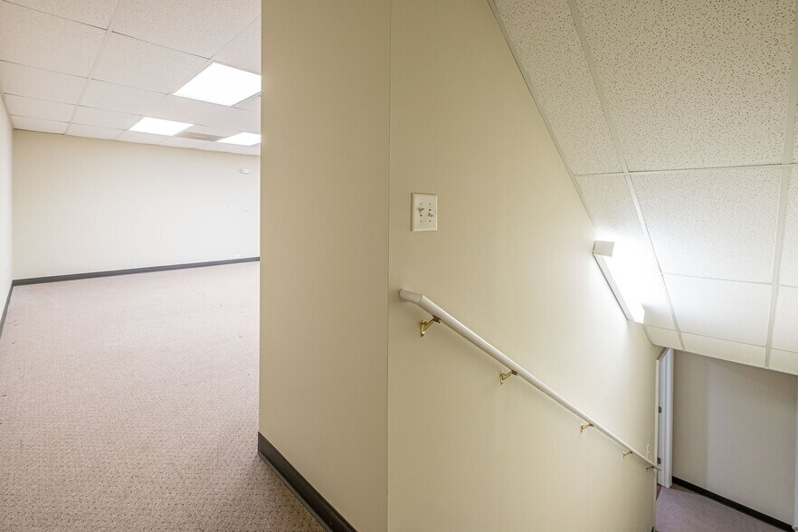 More Photos Of 131 Lee Byrd Rd, Loganville Office For Sale