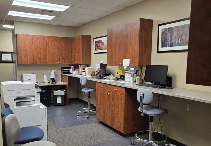 More Photos Of 1415 Parkview Dr, Twin Falls Medical For Sale