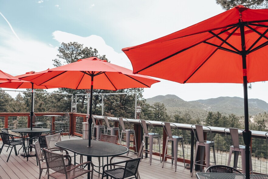 More Photos Of 32138 Highway 72, Golden Restaurant For Sale