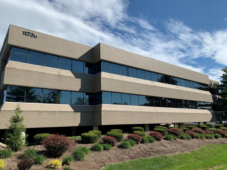 More Photos Of 11709 Old Ballas Rd, Creve Coeur Medical For Sale