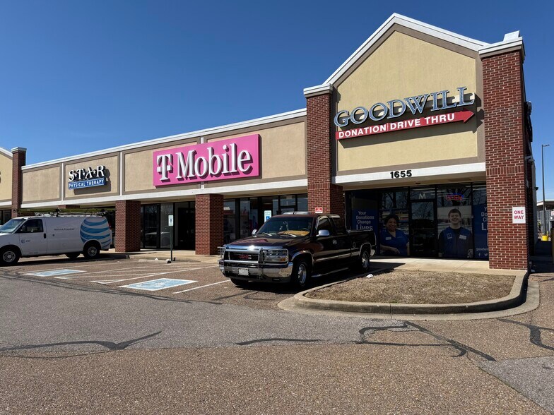 More Photos Of 1655 Highway 51 S, Covington Unknown For Lease