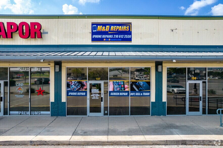 More Photos Of 2000 SE Loop 410, San Antonio General Retail For Lease