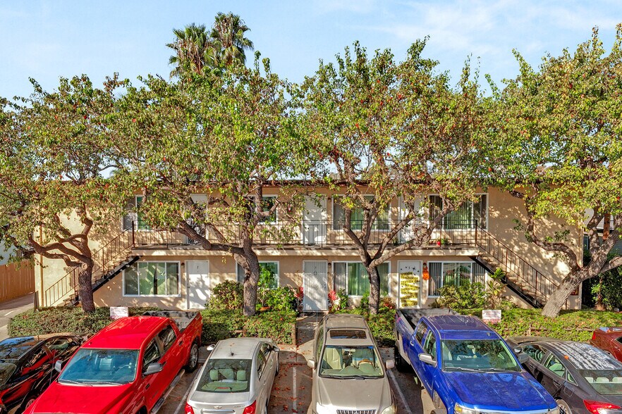 More Photos Of 23 Magnolia Ave, Goleta Apartments For Sale
