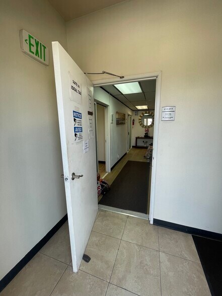 More Photos Of 135 Civic Center Dr, National City Office For Lease