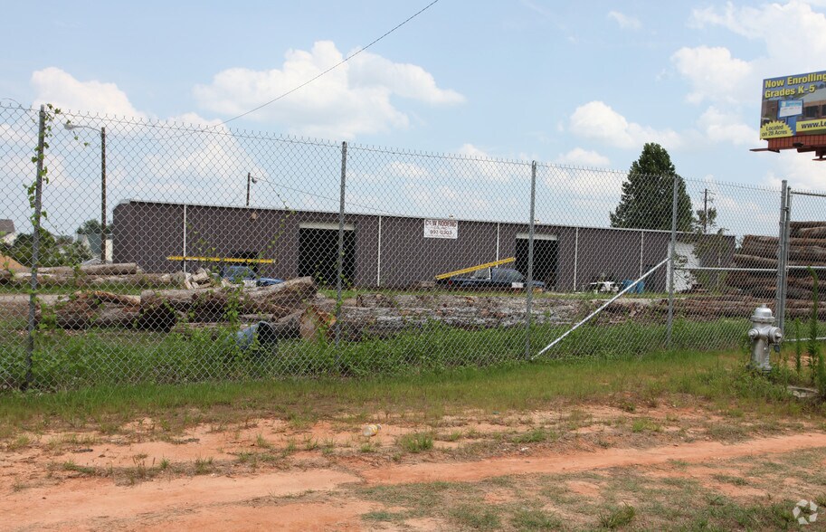 More Photos Of 5820 Highway 85, Riverdale Warehouse For Sale