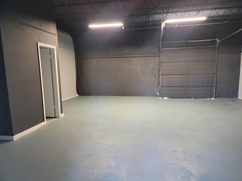 More Photos Of 32826 Interstate 10 W, Boerne Office For Lease