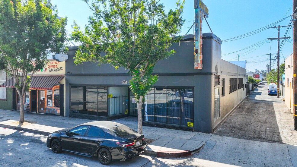 More Photos Of 8415 State St, South Gate Storefront For Sale