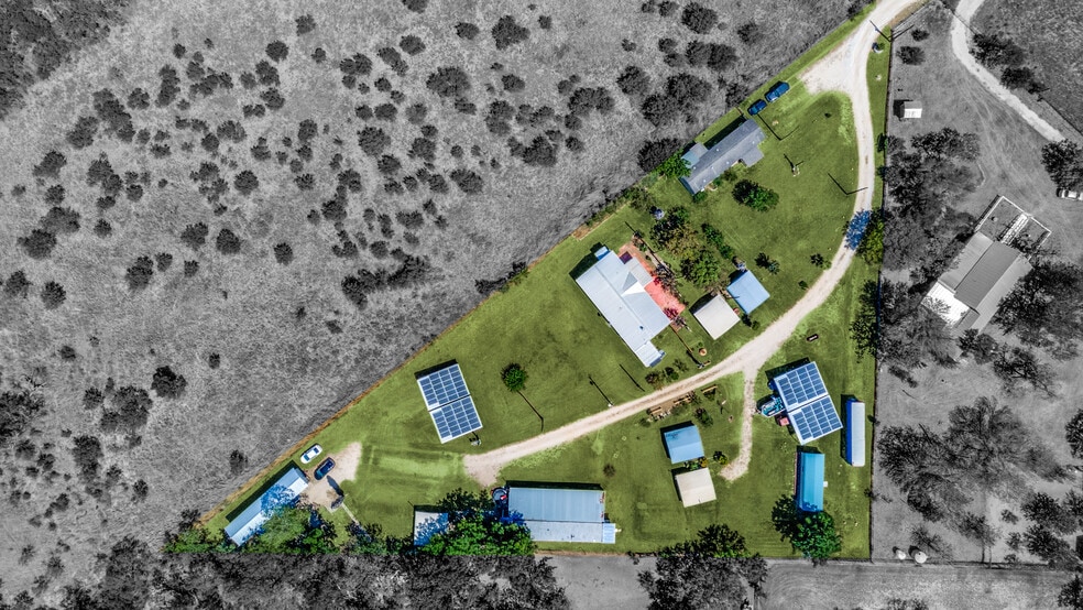 Primary Photo Of 8325 FM 327, Elmendorf Apartments For Sale