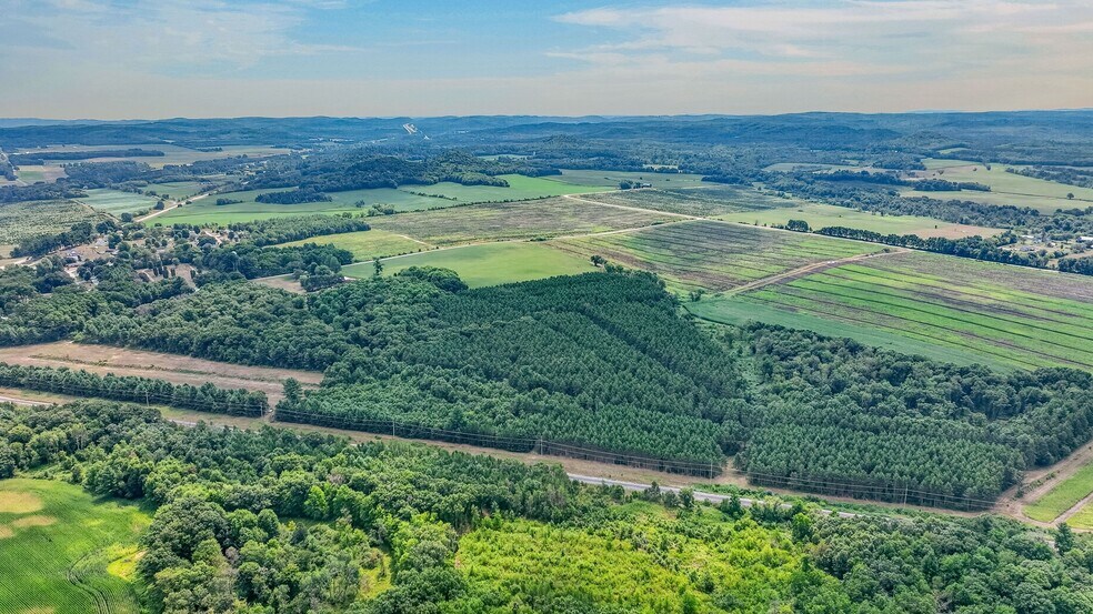 More Photos Of N8481 Kleba Rd, Hixton Flex For Sale