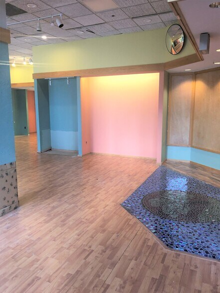More Photos Of 157 S Kalamazoo Mall, Kalamazoo Apartments For Lease