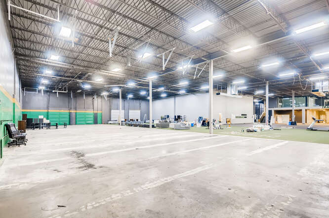 More Photos Of 4721 Ironton St, Denver Warehouse For Lease