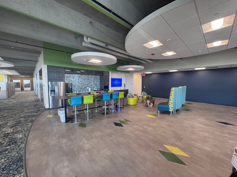 More Photos Of 204 E Orange St, Lakeland Office For Lease