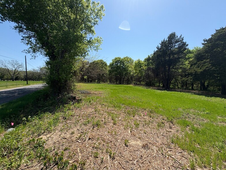 More Photos Of 1021 Rockport rd, Sherman Land For Sale