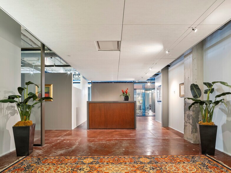 More Photos Of 201 NW 10th St, Oklahoma City Storefront Retail Office For Lease