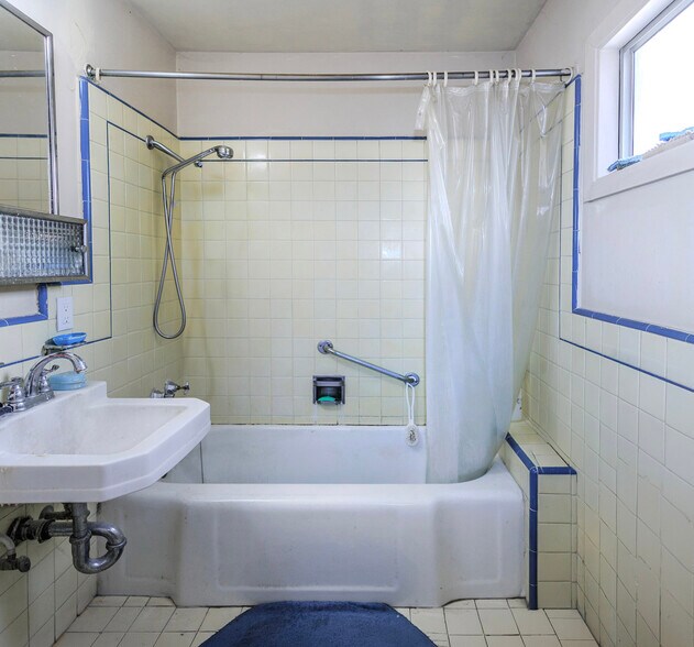 More Photos Of 725-731 Hillside blvd, Daly City Apartments For Sale