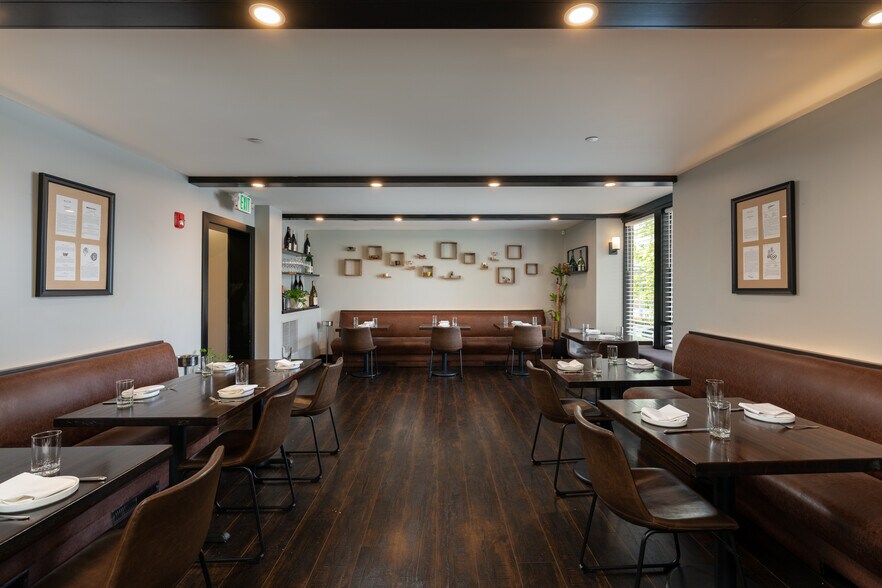 More Photos Of 115 N Washington St, Newberg Restaurant For Sale