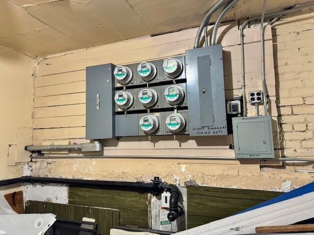 More Photos Of 3004 Cruger Ave, Bronx Apartments For Sale