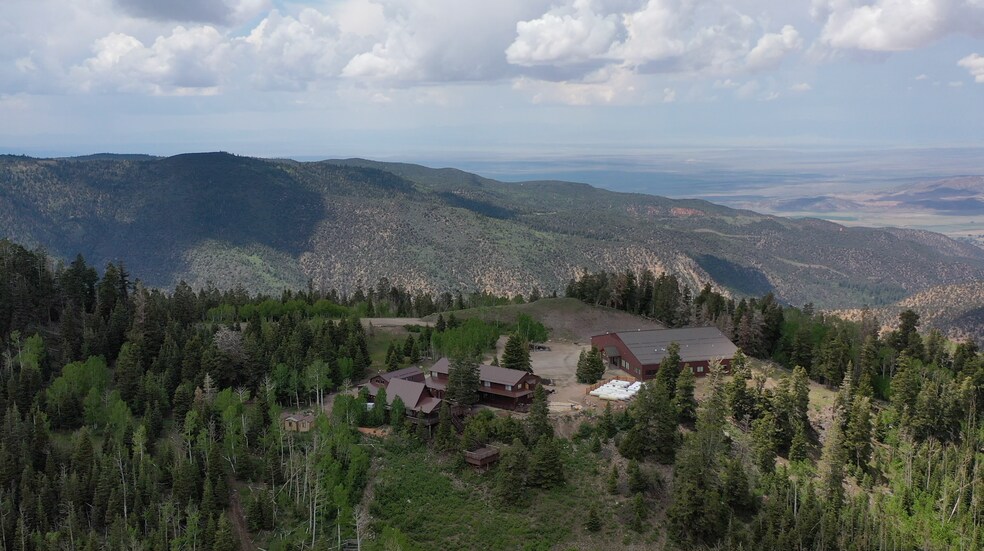 More Photos Of 1989 Dry Lakes Rd, Brian Head Specialty For Sale