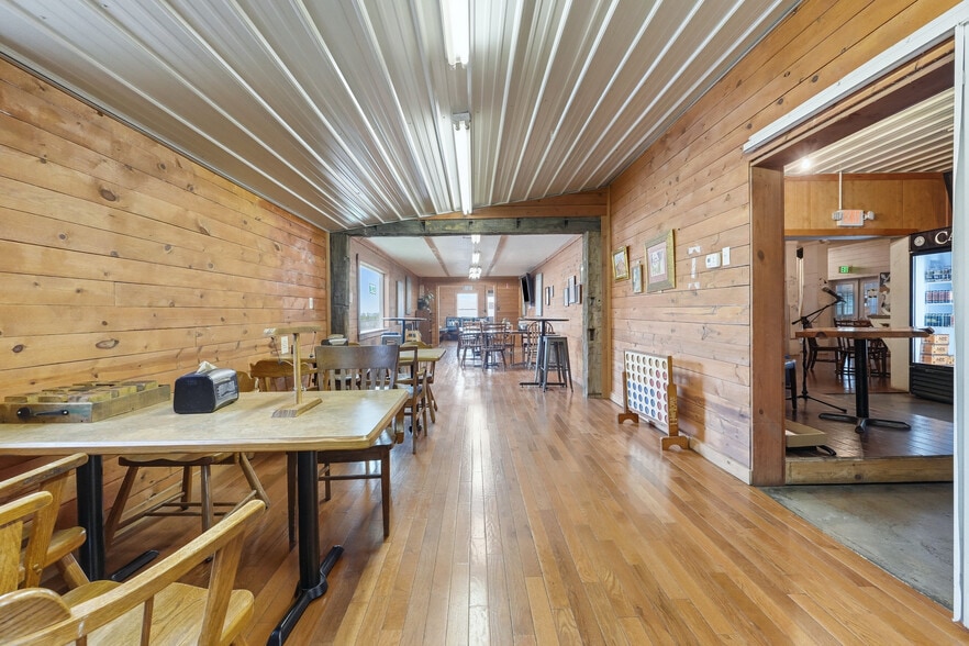 More Photos Of 100 S Old State Road 15, Leesburg Restaurant For Sale