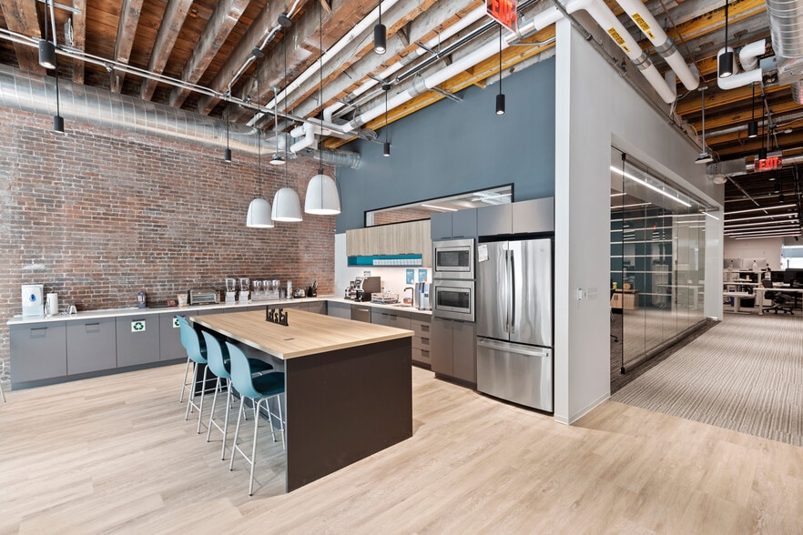 More Photos Of 90 Canal St, Boston Office For Lease