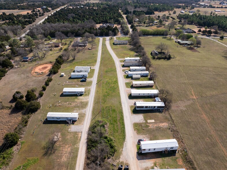 More Photos Of 16504 Gaddy Rd, Shawnee Manufactured Housing Mobile Home Park For Sale