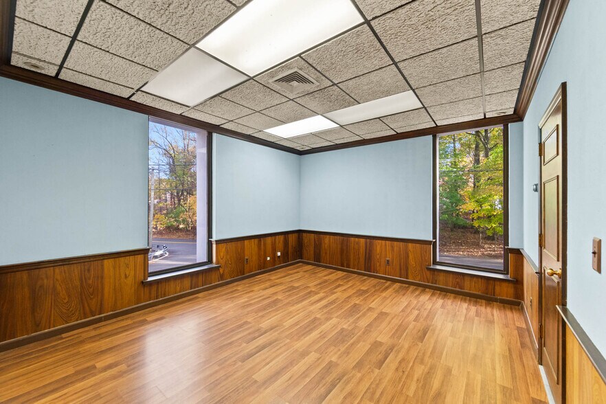 More Photos Of 201 Lower Notch Rd, Little Falls Medical For Lease