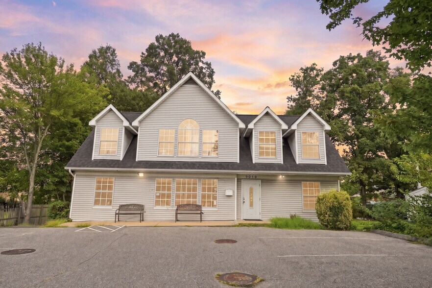 More Photos Of 9510 Lanham Severn Rd, Lanham Office For Sale