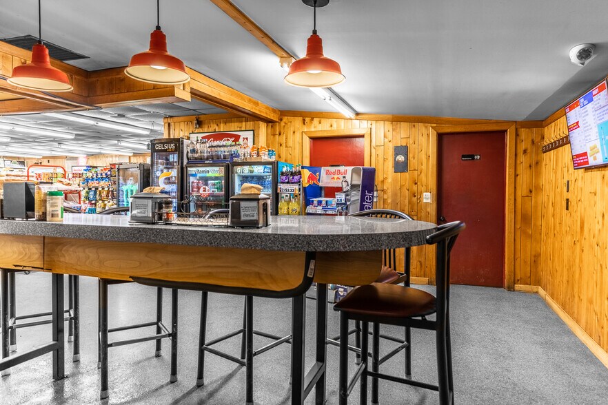 More Photos Of 110 Downeast Hwy, Ellsworth Convenience Store For Sale