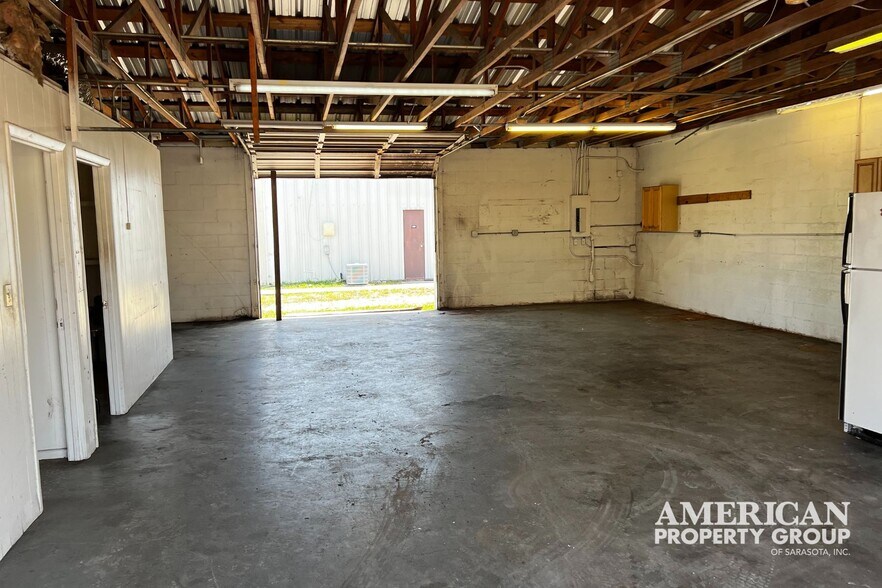 More Photos Of 5336 Ashton Ct, Sarasota Warehouse For Lease