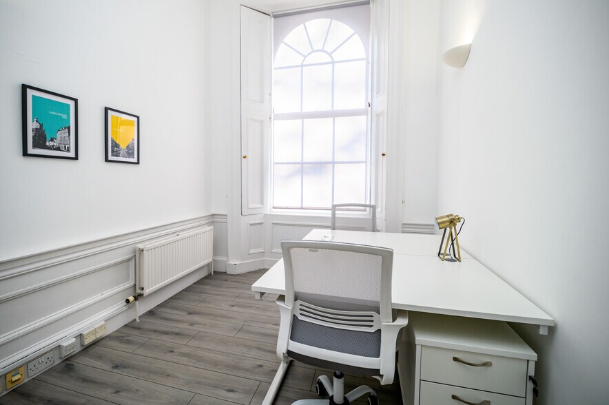 More Photos Of 1-3 St Colme St, Edinburgh Coworking Space