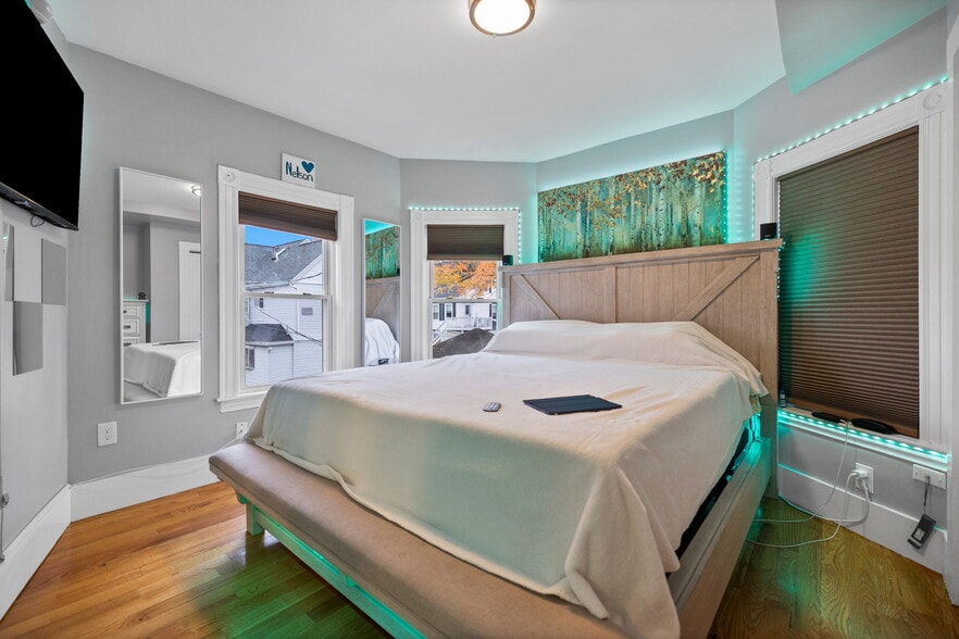 More Photos Of 33 Clinton St, Framingham Apartments For Sale